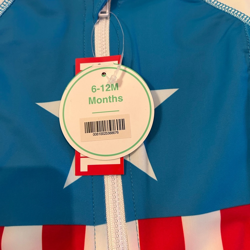 Captain America Superhero Baby Swimsuit with Hat - Picture 2 of 3